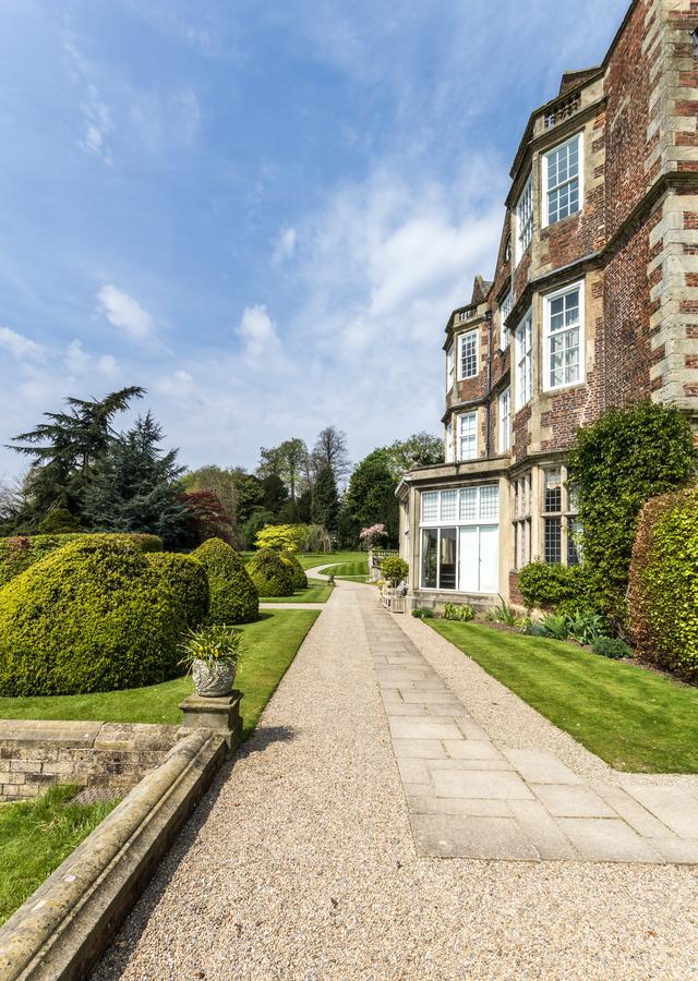 Goldsborough Hall Knaresborough Exterior foto